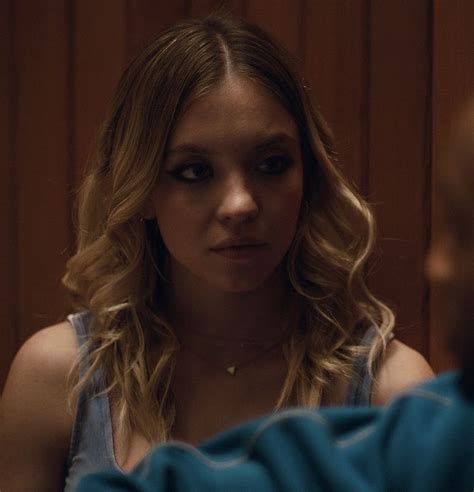 euphoria cassie tits|Euphoria S01E01 Sydney Sweeney as Cassie Howard (Topless。